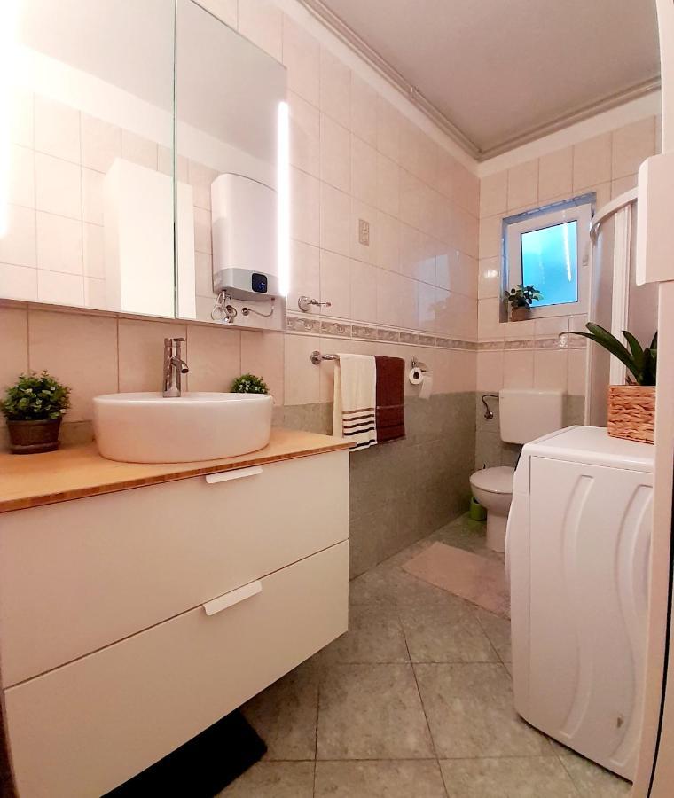 Apartment Ema Задар Екстериор снимка